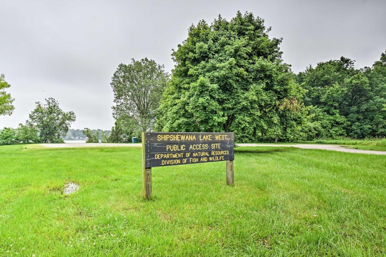Cozy Amish Country Cabin On Shipshewana Lake! المظهر الخارجي الصورة